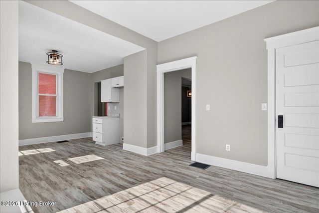 2238 Hale Ave, Louisville, KY 40210