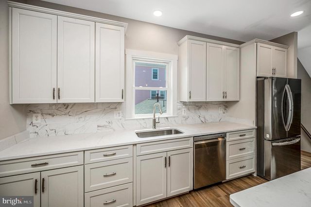 6103 1ST ST, King George, VA 22485