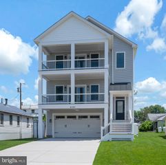 6103 1ST ST, King George, VA 22485