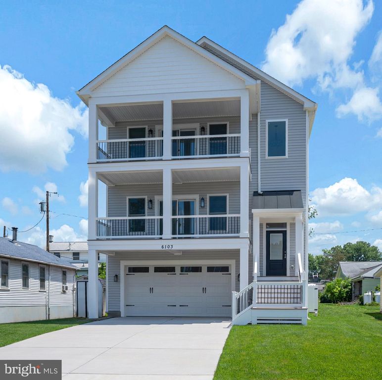 6103 1ST ST, King George, VA 22485