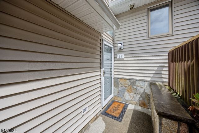 69 Davey Dr, West Orange Twp., NJ 07052