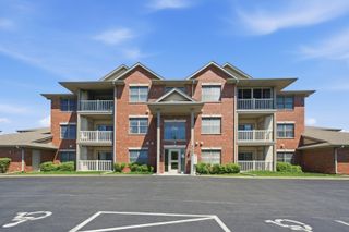 20345 S RAINFORD Drive 2C, Frankfort, IL 60423