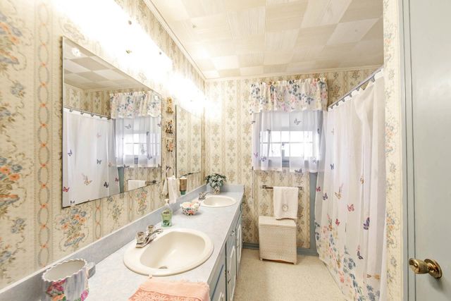 917 Caroline St, Thibodaux, LA 70301