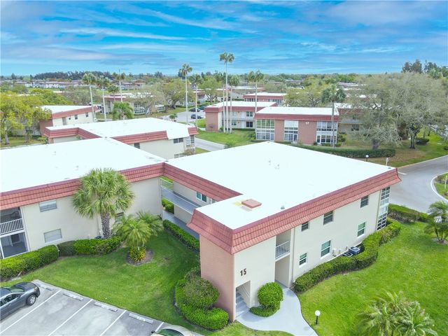 15 Vista Palm Lane 102, Vero Beach, FL 32962