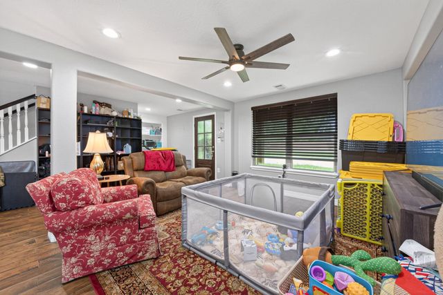 130 County Road 3470 N, Cleveland, TX 77327