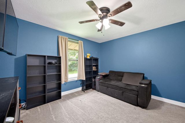 130 County Road 3470 N, Cleveland, TX 77327