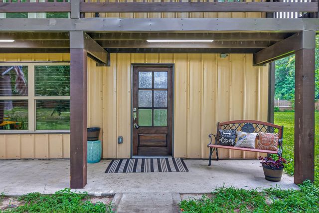 130 County Road 3470 N, Cleveland, TX 77327