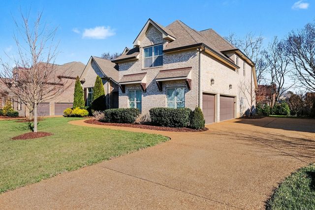 2015 Autumn Ridge Way, Spring Hill, TN 37174