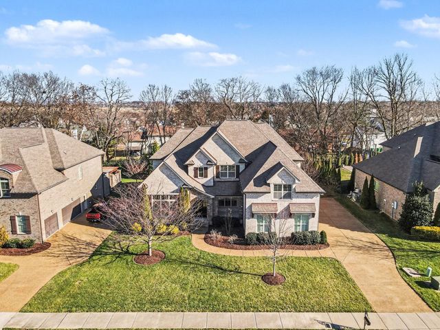 2015 Autumn Ridge Way, Spring Hill, TN 37174