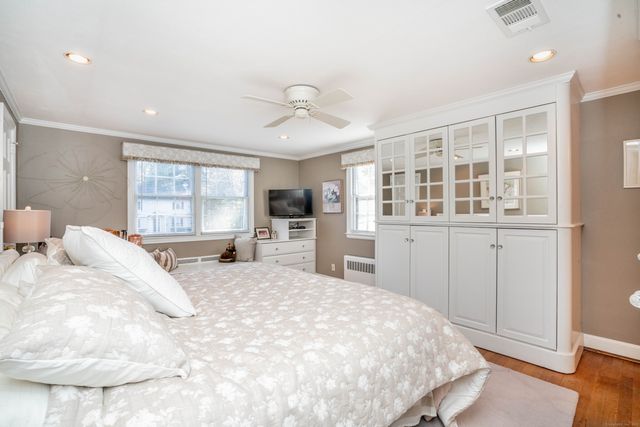 36 Richmond Lane, West Hartford, CT 06117