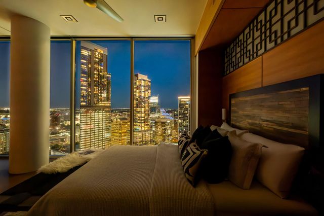 360 Nueces ST 4211, Austin, TX 78701