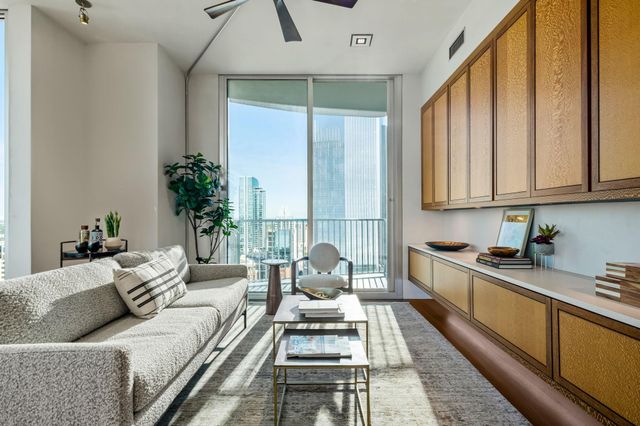 360 Nueces ST 4211, Austin, TX 78701