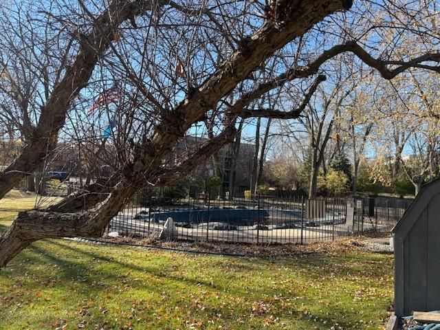 10 Windsor Court 214, New Brighton, MN 55112