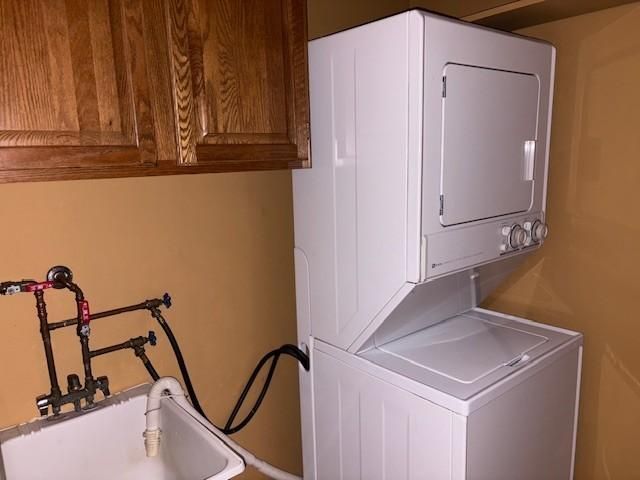 10 Windsor Court 214, New Brighton, MN 55112