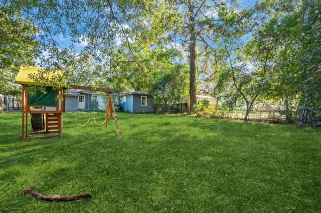 412 Dunnam Avenue, Cleveland, TX 77327