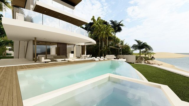 3050 S Ocean Boulevard, Manalapan, FL 33462