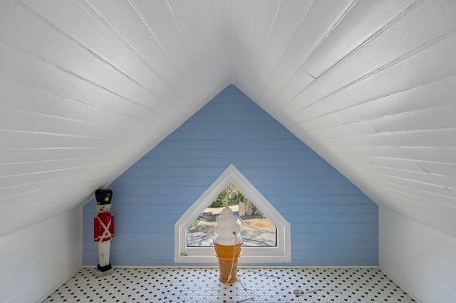 2500 Woodlawn Dr, Nashville, TN 37212