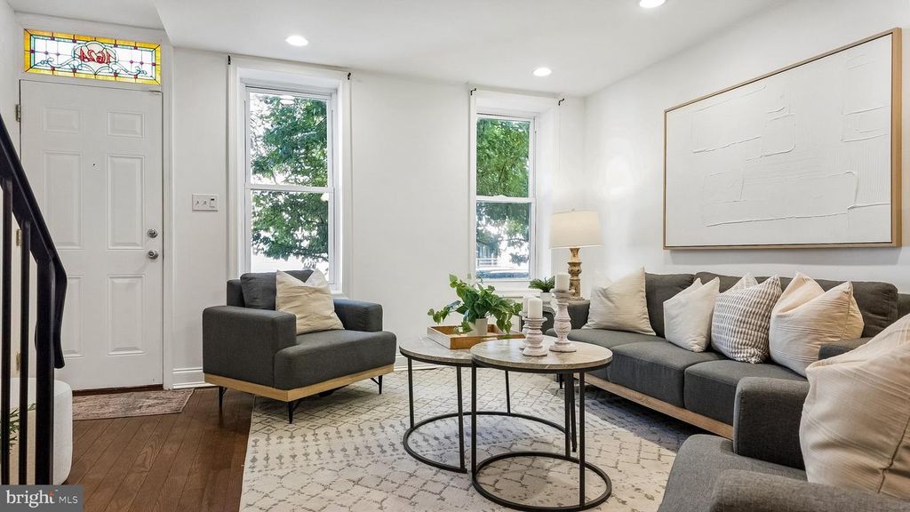 1624 ANNIN ST, PHILADELPHIA, PA 19146 — exterior