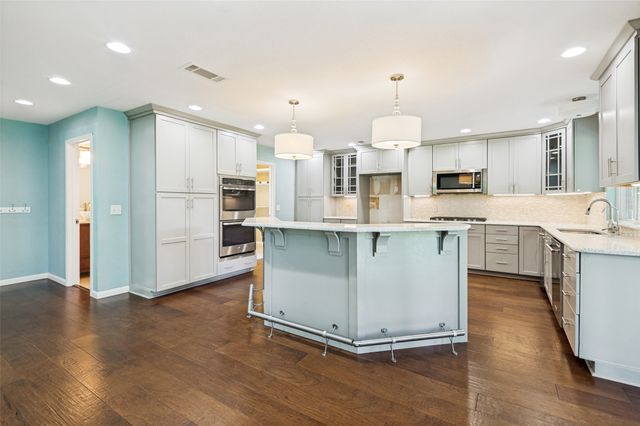 4339 Windswept Lane, Grapevine, TX 76051
