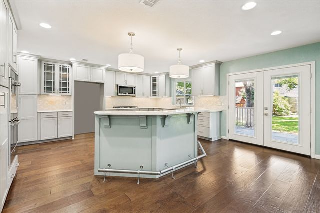 4339 Windswept Lane, Grapevine, TX 76051