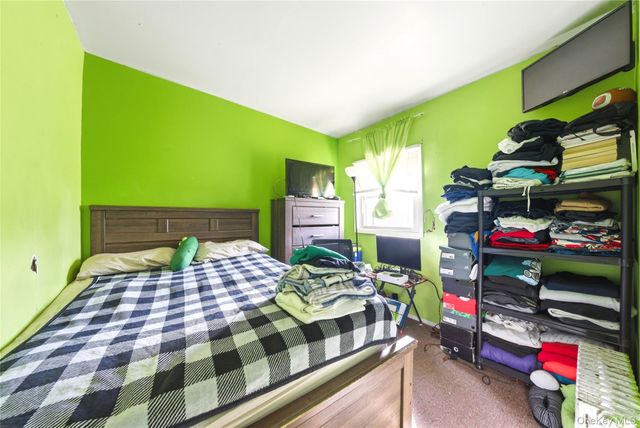 793 N Oak Drive, Bronx, NY 10467