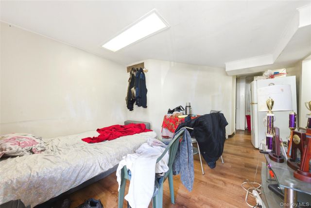 793 N Oak Drive, Bronx, NY 10467