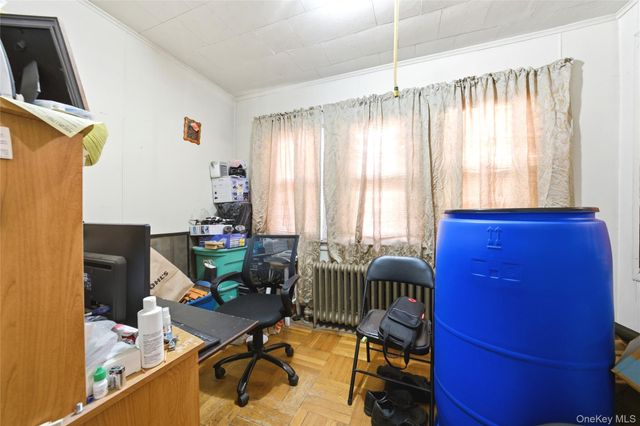 793 N Oak Drive, Bronx, NY 10467