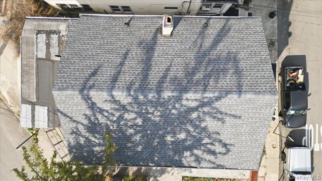 793 N Oak Drive, Bronx, NY 10467