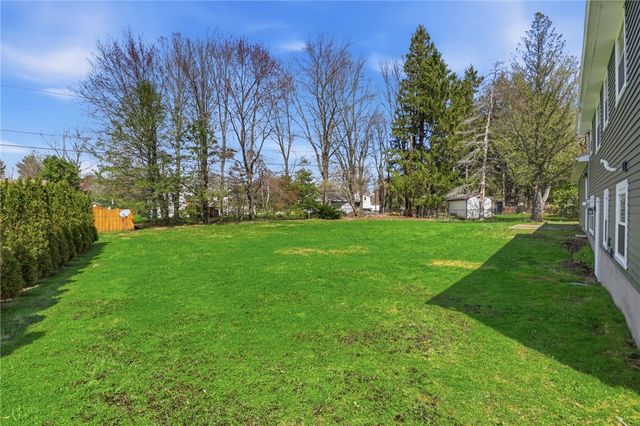 2163 Evergreen Lane, Ontario, NY 14519