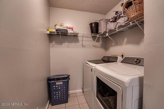 9529 PLUM LAKE Lane W, Jacksonville, FL 32222