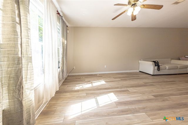 500 Mitchell Street, Belton, TX 76513