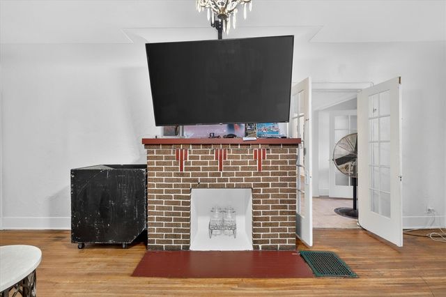349 E Empire Avenue, Benton Harbor, MI 49022