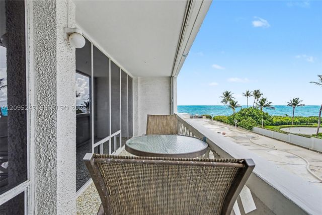 1200 S Ocean Blvd 3G, Boca Raton, FL 33432