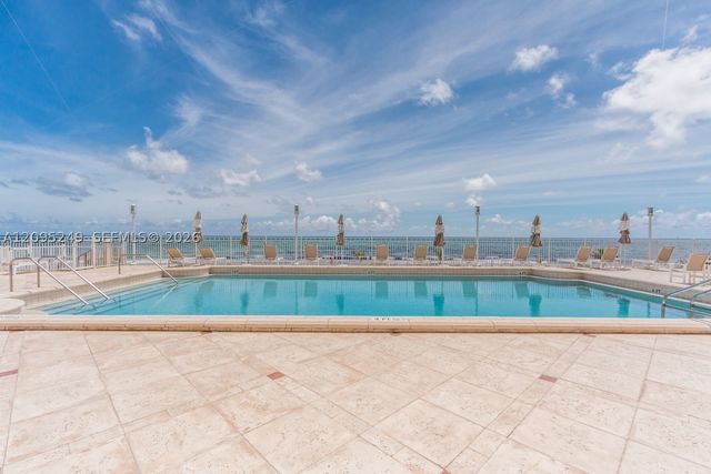 1200 S Ocean Blvd 3G, Boca Raton, FL 33432