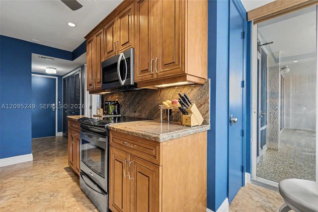 1200 S Ocean Blvd 3G, Boca Raton, FL 33432
