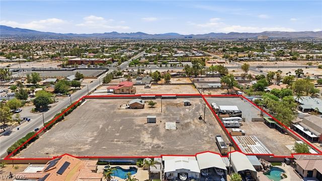 7987 East Placid Street, Las Vegas, NV 89123