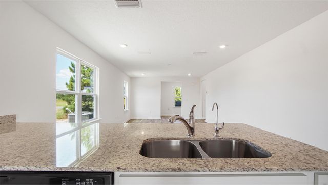 226 Huckleberry Street, Freeport, FL 32439