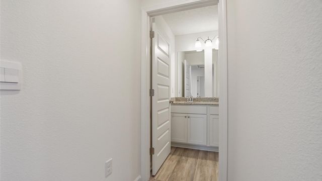 226 Huckleberry Street, Freeport, FL 32439