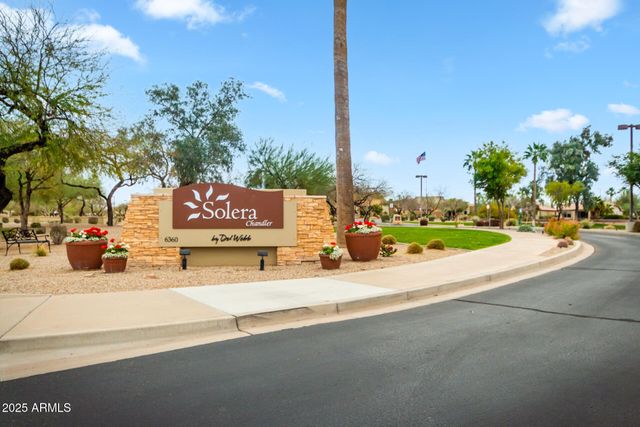 3544 E COUNTY DOWN Drive, Chandler, AZ 85249