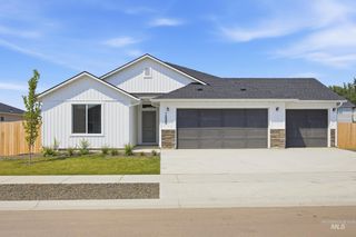 1085 Grass Pond Ave, Middleton, ID 83644