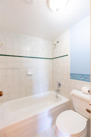 430 Commodore Dr 314, Plantation, FL 33325