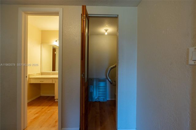 430 Commodore Dr 314, Plantation, FL 33325