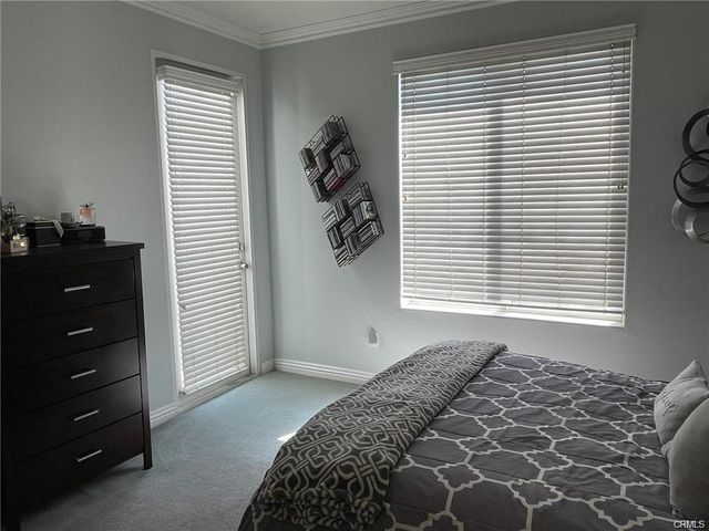 2233 Martin 413, Irvine, CA 92612