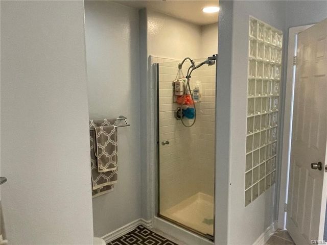 2233 Martin 413, Irvine, CA 92612