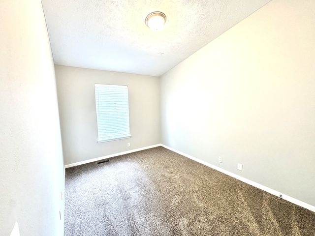 1008 Sitting Bull Xing, Murfreesboro, TN 37128