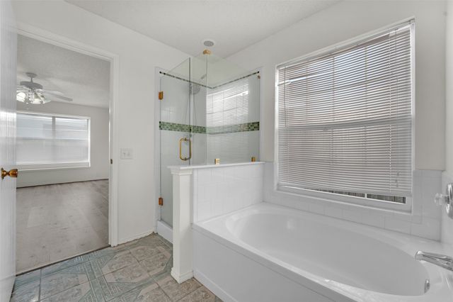 1407 Autumncrest Drive 5, Arlington, TX 76002