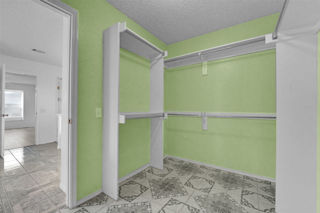 1407 Autumncrest Drive 5, Arlington, TX 76002