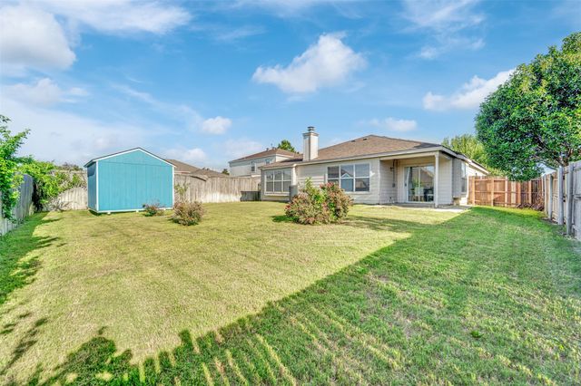 1407 Autumncrest Drive 5, Arlington, TX 76002