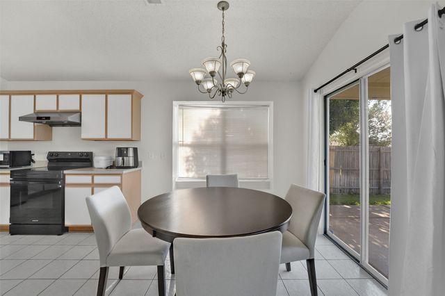 1407 Autumncrest Drive 5, Arlington, TX 76002