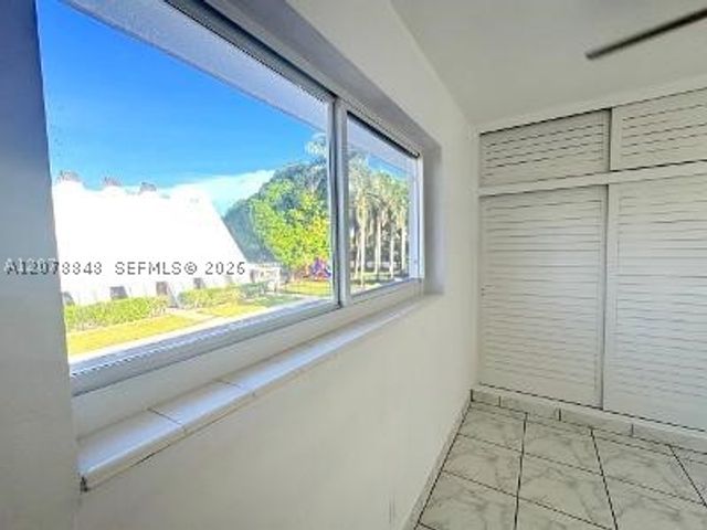 2344 NE 12th St 7, Pompano Beach, FL 33062
